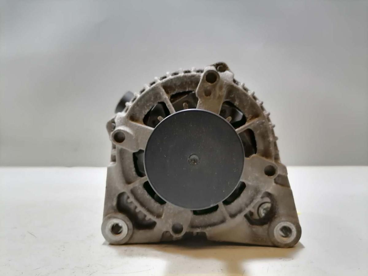 Ford Fiesta MK7 original Lichtmaschine Generator 1,1 63KW Bj.2019
